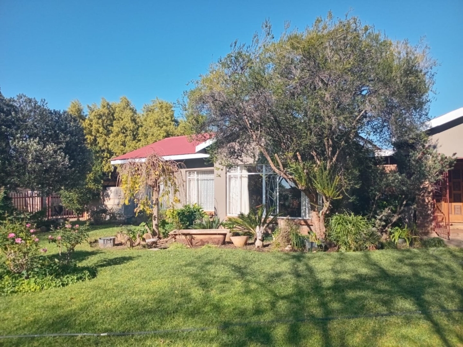 3 Bedroom Property for Sale in Wolmaransstad North West